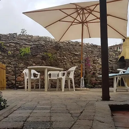 Monolocale Con Veranda E Giardino A Apartment Rio Marina